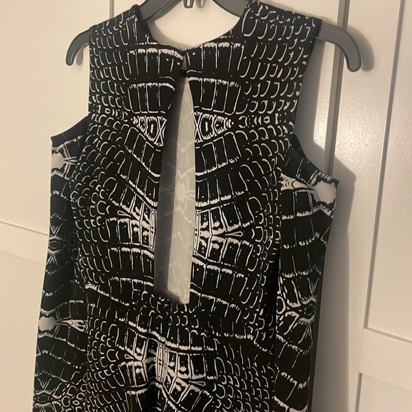 PARKER BLACK Duffy Cold Shoulder Dress - Picture 8 of 9